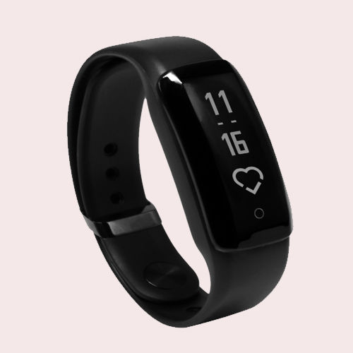 iVOOMi introduces “FitMe” fitness band with Pollution Tracker feature