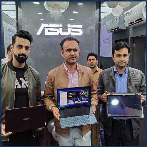 ASUS launches its exclusive store in Delhi