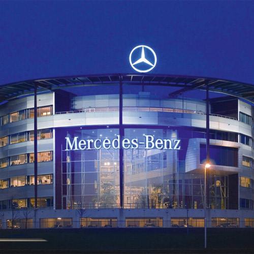 Mercedes-Benz deploys HERE HD Live Map for DRIVE PILOT system