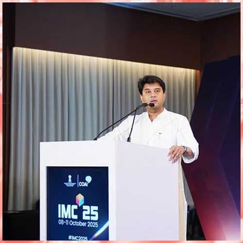 Scindia Unveils ‘Innovate to Transform’ Theme for India Mobile Congress 2025