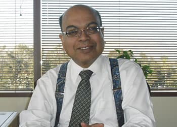 Complex and Crowded E-Commerce Space in India