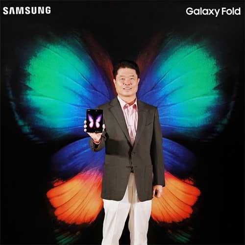 Industry analysts contend Samsung Galaxy Fold smartphone to be a game changer