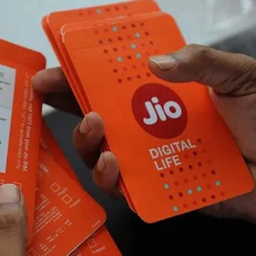 Jio wins Qualcomm's backing to boost 5G visionÂ