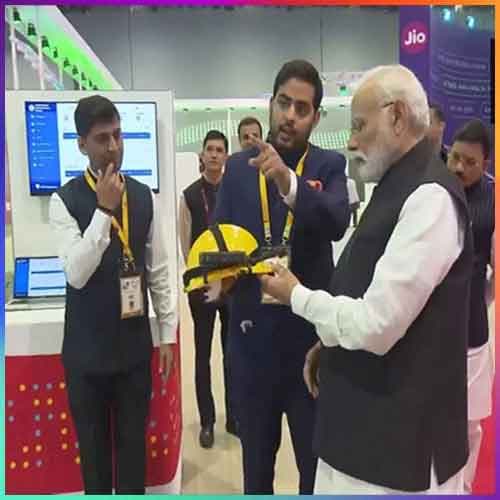 Jio showcases Indiaâ€™s first Satellite-based Gigabit Broadband, connects remotest corners of India