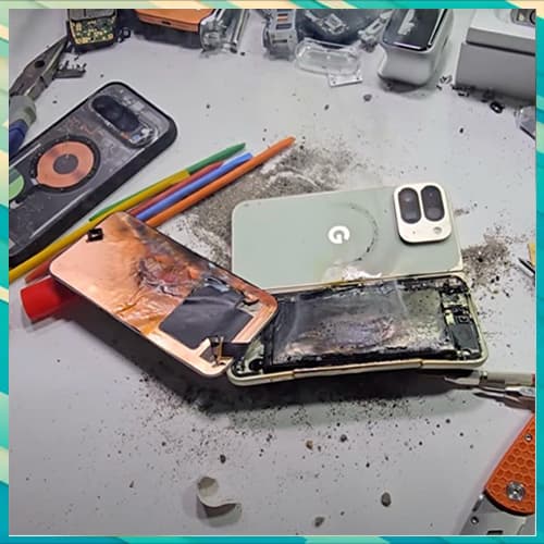 Pixel 10 Pro Fold Explodes in Bend Test, Raising Durability Alarms