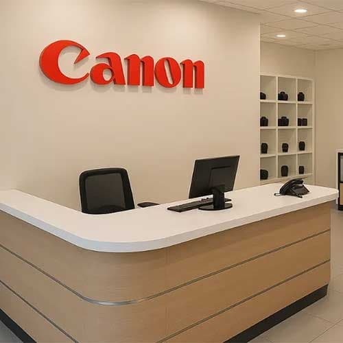 Canon sets up its largest camera service center in India at Noida