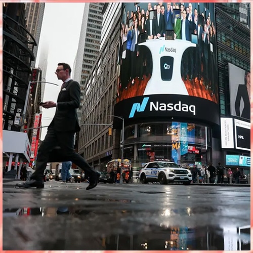 AI Selloff Shakes Nasdaq Tech Giants
