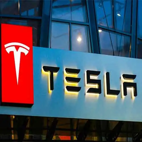 After Gujarat, Andhra Woos Tesla For EV Manufacturing Facility