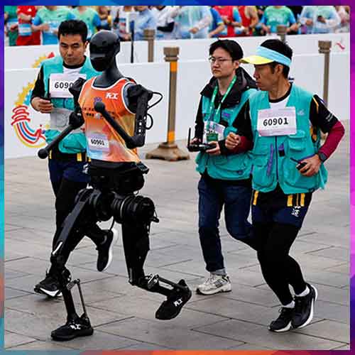 China Hosts First-Ever Human vs Robot Half-Marathon