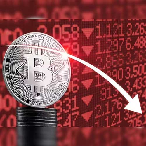 Bitcoin Slides as Liquidity Dries Up