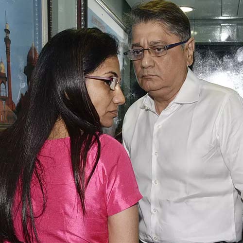 ED arrests former iCICI Bank CEO Chanda Kochchar's husband ED arrests former iCICI Bank CEO Chanda Kochchar's husband