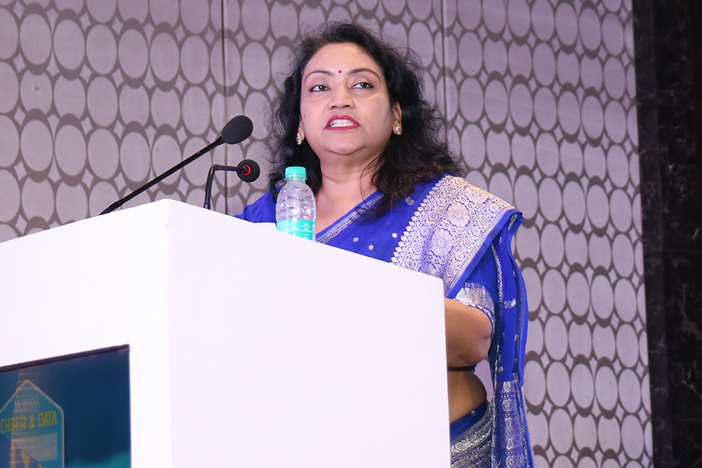 Vote Of Thanks by Ms. S Mohini Ratna, Editor-VARINDIA Vote Of Thanks by Ms. S Mohini Ratna, Editor-VARINDIA