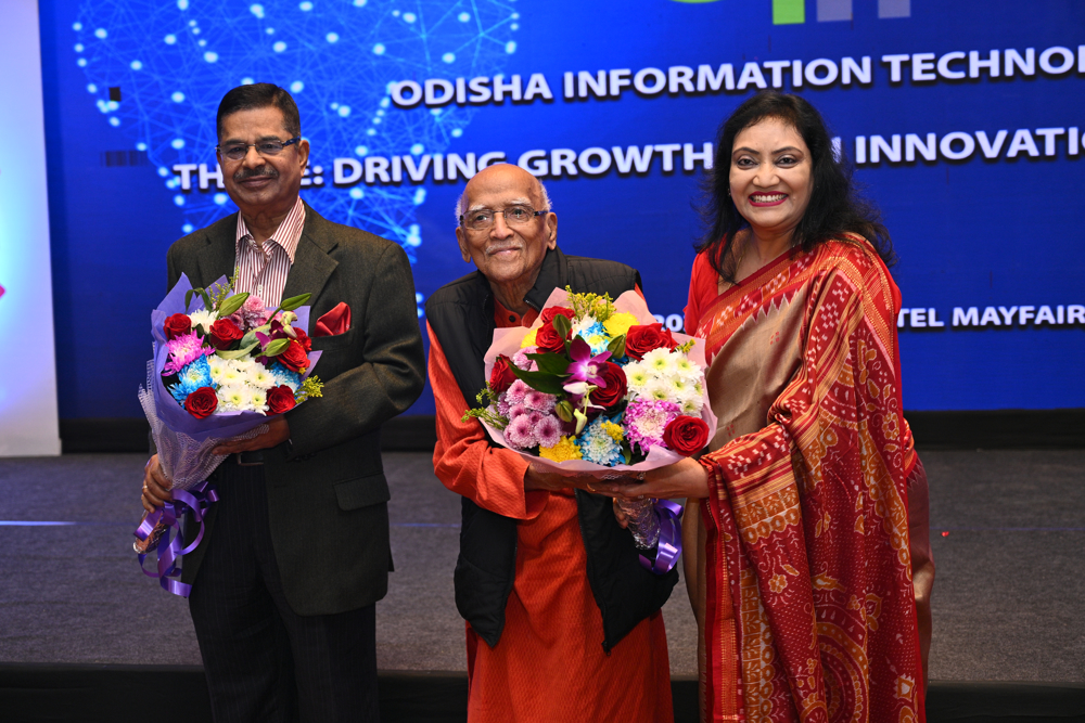 Welcome Padmashree Prof. Debi Prasanna Pattanayak, Chancellor- Centurion University