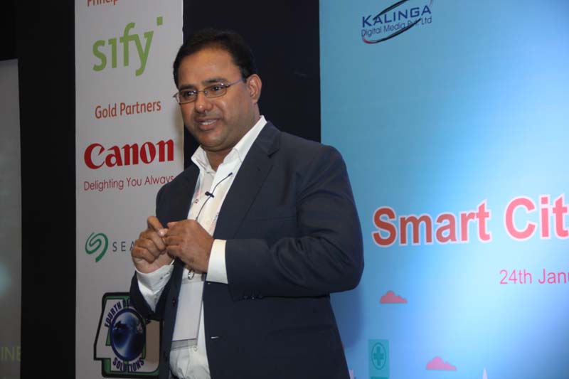 Mr. Nihar Chakraborty, Sr. V.P.& COO-East & SAARC- Sify Technologies while addressing the audience at 9th OITF 2017