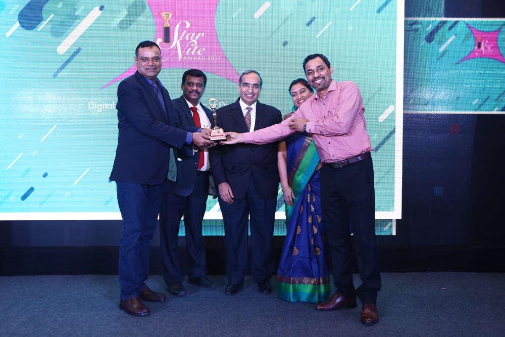 SOPHOS TECHNOLOGIES receiving the award for BEST SECURITY COMPANY IN INDIA from Mr. Deepak Sahu, Publisher & Group Editor, VARINDIA and SPOI, Mr. Vipi