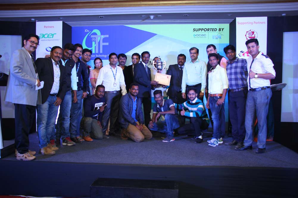 Champion Trophy of 8th VARINDIA IT CUP 2018: TATWA TECHNOLOGIES