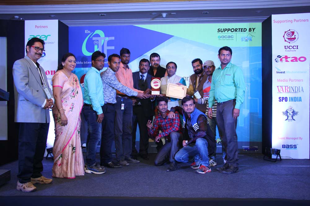 Team AABSYS receives  Fair Play Team award at 8th VARINDIA IT CUP 2018