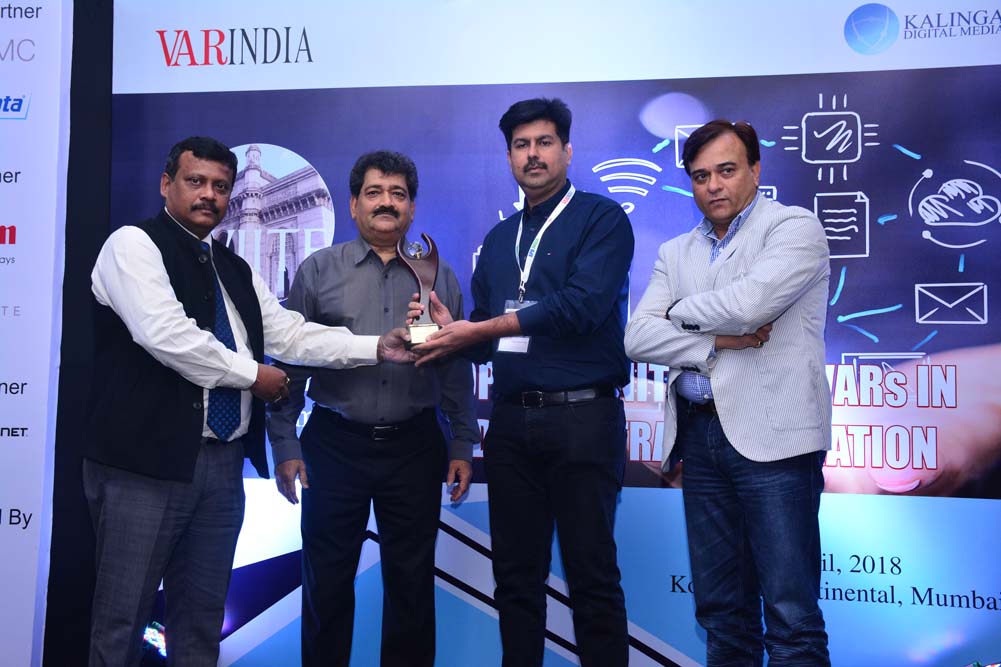 Aarve Computers receives the award for The Best Reseller, Western India  from Mr. Champak Raj Gurjar, President - FAIITA; Mr. Yugal Kishore Sharma, CE