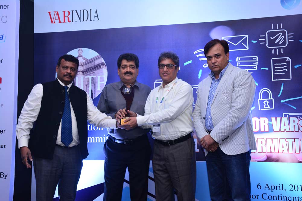 Pentagon System and Services Pvt. Ltd. receives the award for The Best System Integrator from Mr. Champak Raj Gurjar, President - FAIITA; Mr. Yugal Ki