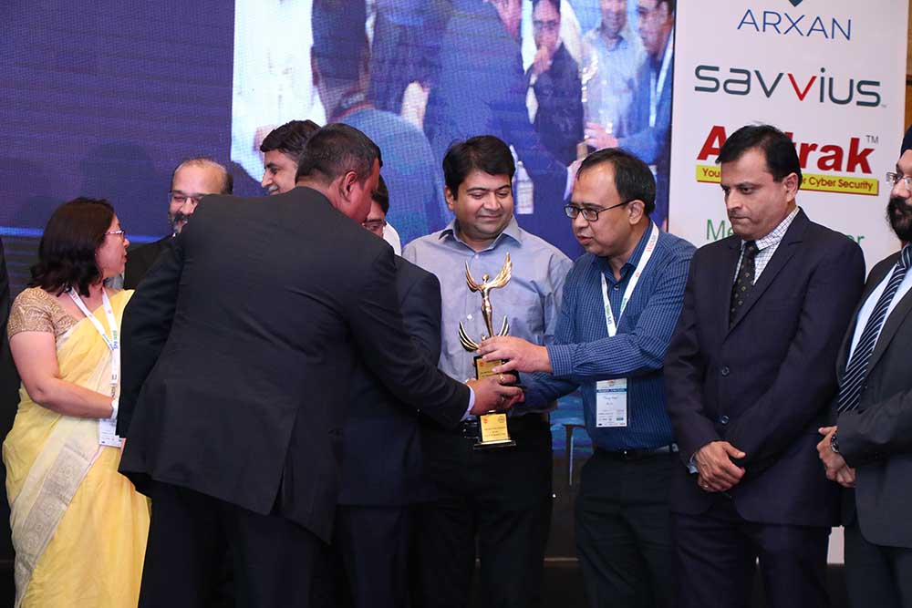 HCL Technologies receives the Most Trusted Company Award from Dr. Deepak Kumar Sahu, Publisher, VARINDIA at 16th IT FORUM 2018