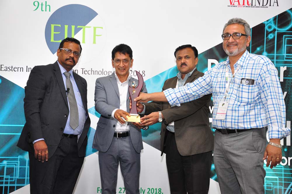 Embee Software Pvt. Ltd. receives Best Solution Provider award from Deepak Kumar Sahu, Chief Editor, VARINDIA; Ranjit Metrani, VP Sales and Chief Reve