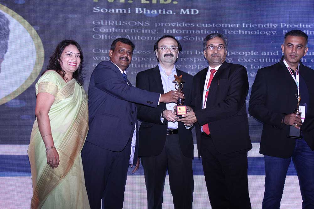 Gurusons Communications receiving the award for the Best System Integrator at VAR Symposium - 17th Star Nite Awards 2018