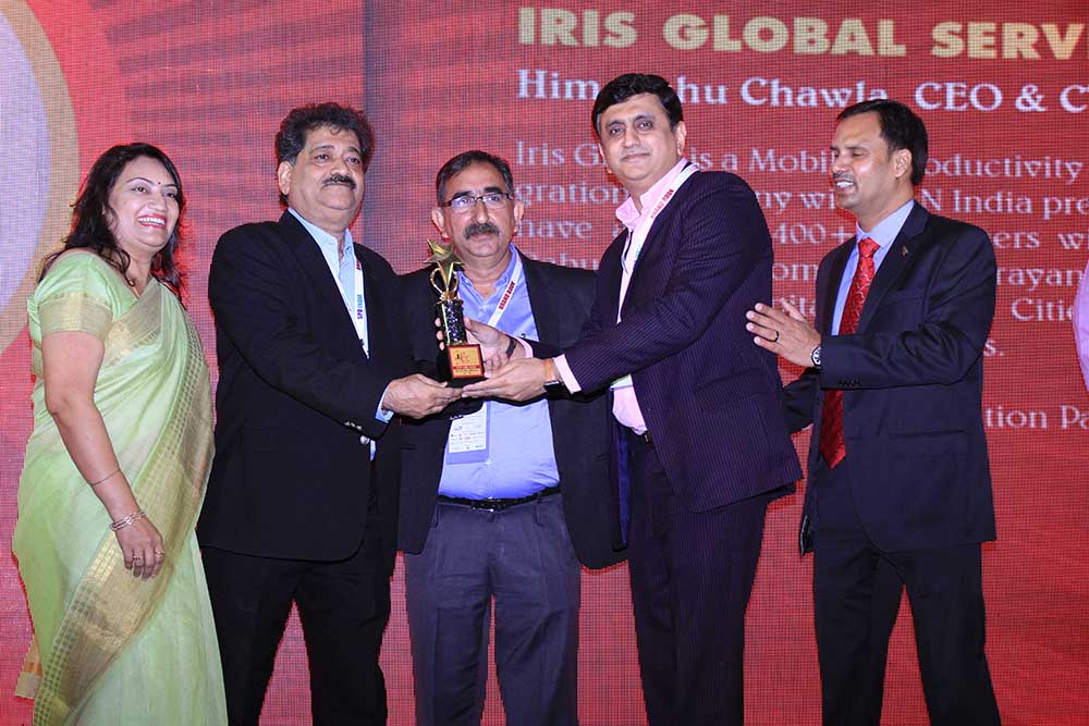 Iris Globel Services receiving the award for the Best Solution Partner at VAR Symposium - 17th Star Nite Awards 2018
