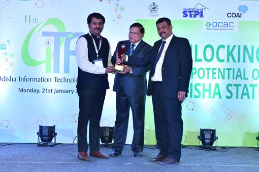 Tatwa Technologies receives the award as the Best Technology Services Company, Odisha at 11th OITF 2019