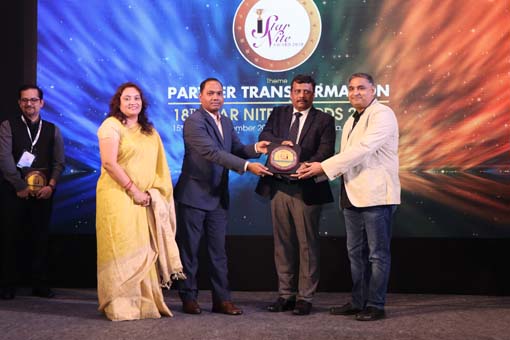 BEST CLOUD SOLUTION PARTNER Award goes to SHIVAAMI CLOUD SERVICES PVT. LTD. at VAR Symposium 2019