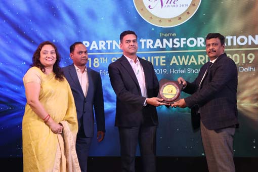 BEST CLOUD SOLUTION PARTNER Award goes to PROGRESSION INFONET PVT. LTD. at VAR Symposium 2019