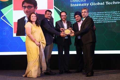 BEST SYSTEM INTEGRATOR Award goes to GURUSONS COMMUNICATIONS PVT LTD at VAR Symposium 2019