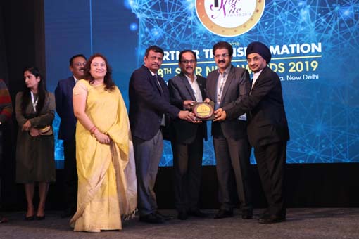 BEST SYSTEM INTEGRATOR Award goes to ORIENT TECHNOLOGIES PVT LTD at VAR Symposium 2019