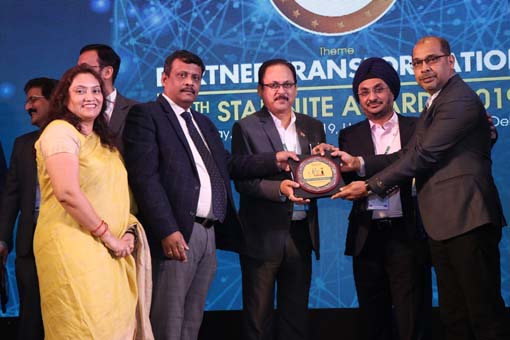 BEST SYSTEM INTEGRATOR Award goes to PRINTLINK COMPUTER & COMMUNICATIONS PVT LTD at VAR Symposium 2019