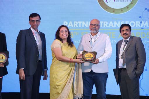 BEST SECURITY SOLUTIONS PARTNER Award goes to JNR MANAGEMENT RESOURCES PVT LTD at VAR Symposium 2019