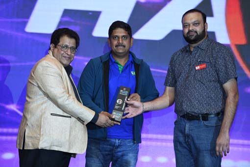 Partners While Receiving The Award at ISODA TechSummit 2020       