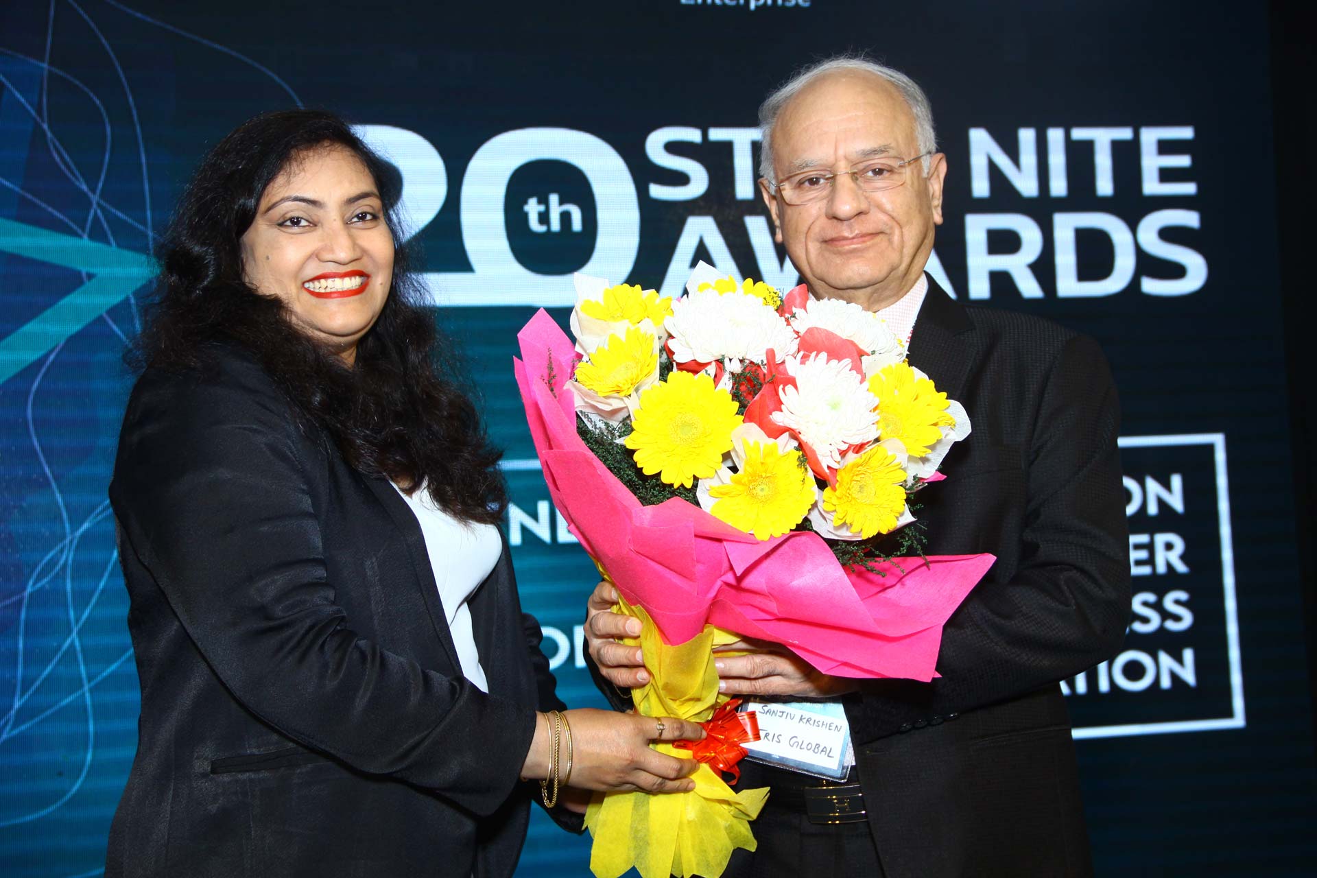 Welcoming Mr. Sanjiv Krishen, Chairman - IRIS Global Services Pvt. Ltd. at 20th Star Nite Awards 2021