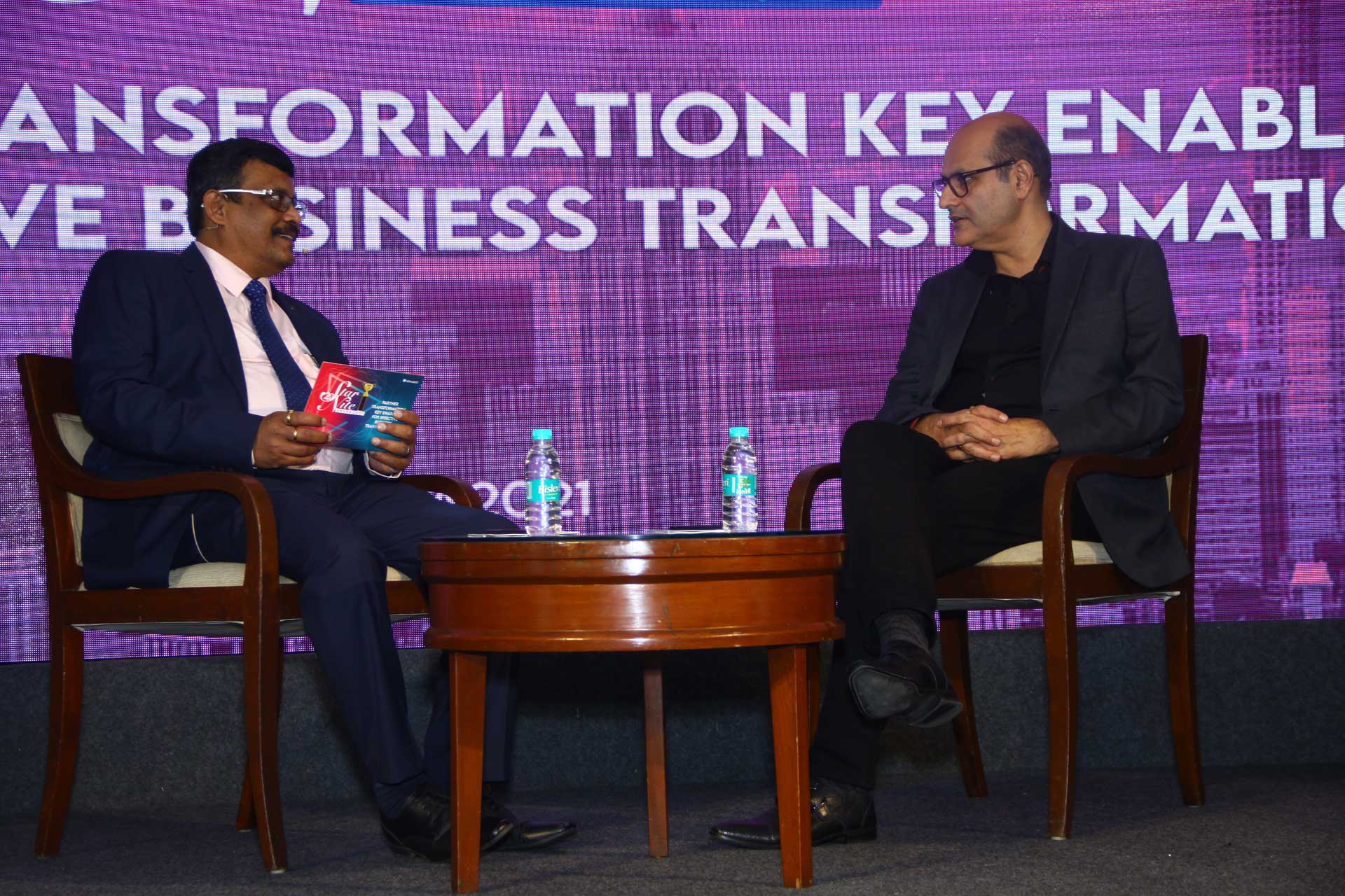 Dr. Deepak Kumar Sahu, Chief- Editor, VARINDIA with Mr. Anil Sethi, Vice President & General Manager- Channels India, Dell Technologies in the Fire-si