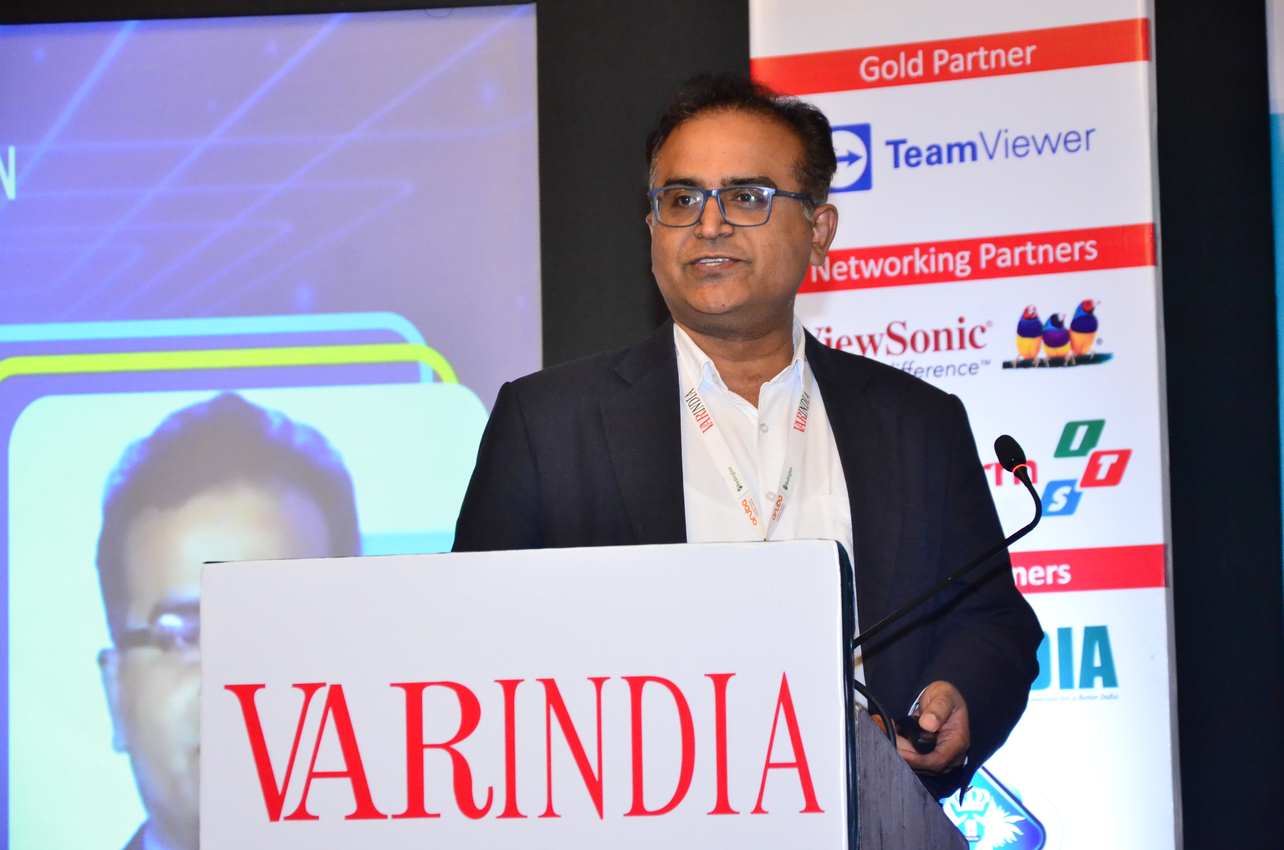 Presentation by Mr. Girish Mamtani, National Manager Commercial, ViewSonic