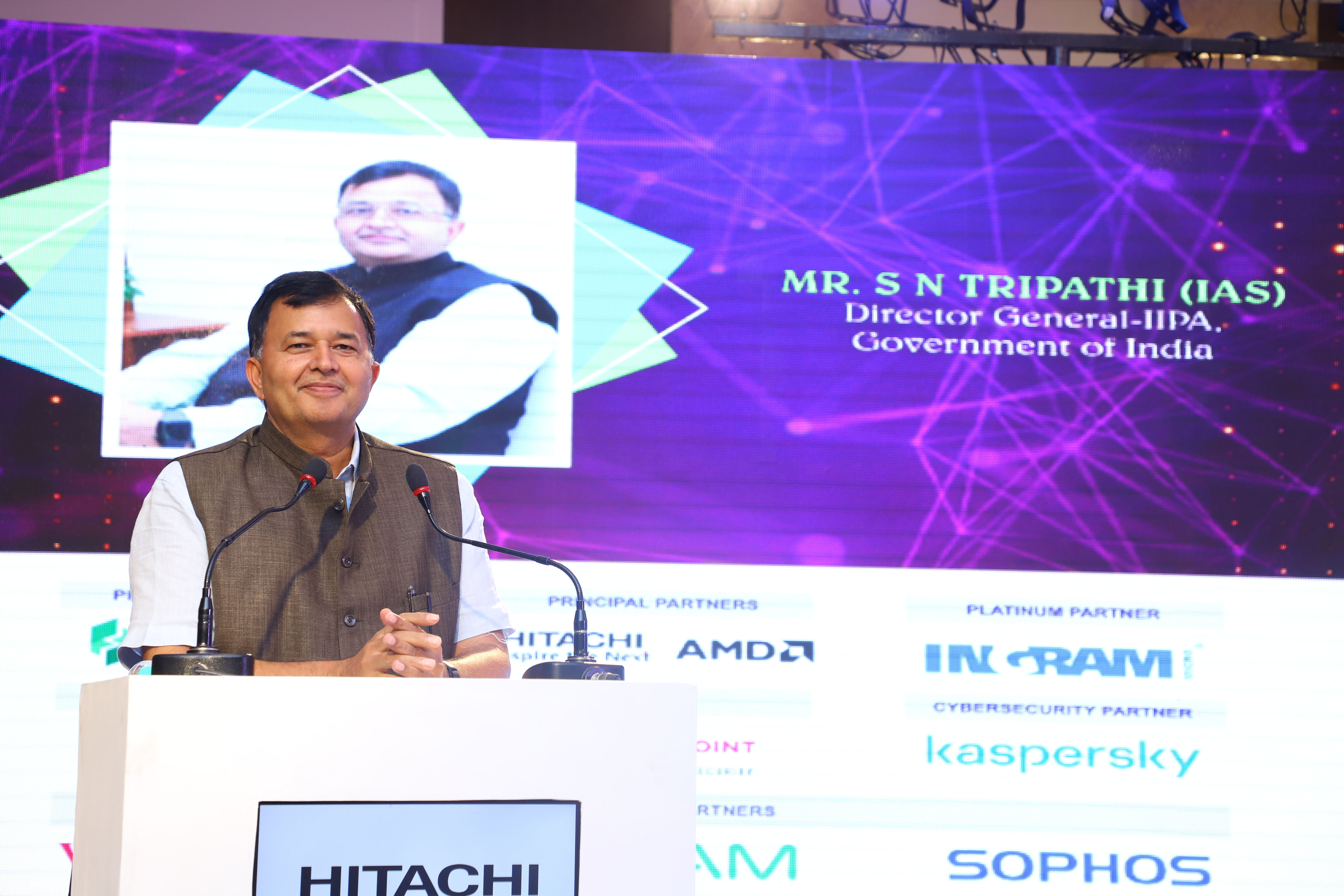 Presentation by Mr. S N Tripathi ( IAS ), Director General-IIPA, Government of India