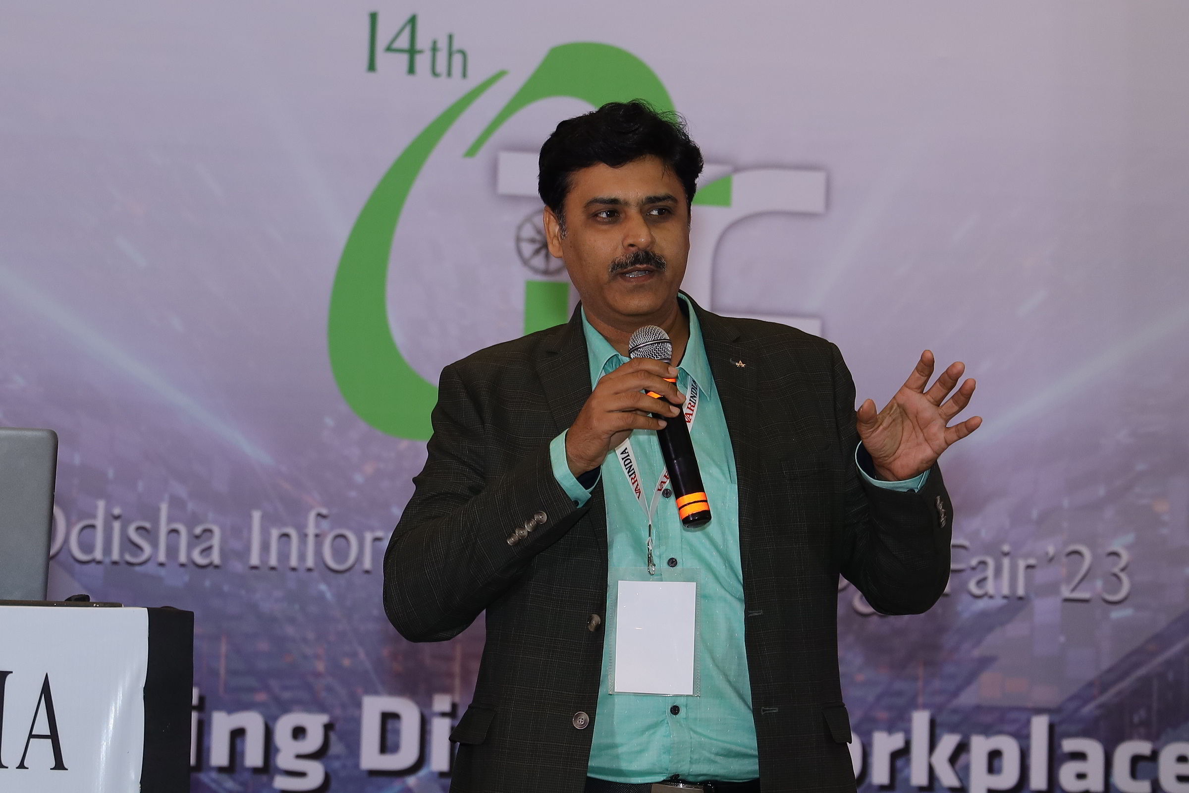 Presentation by Mr. Pranav Bhayani, Head of Presales, iValue InfoSolutions