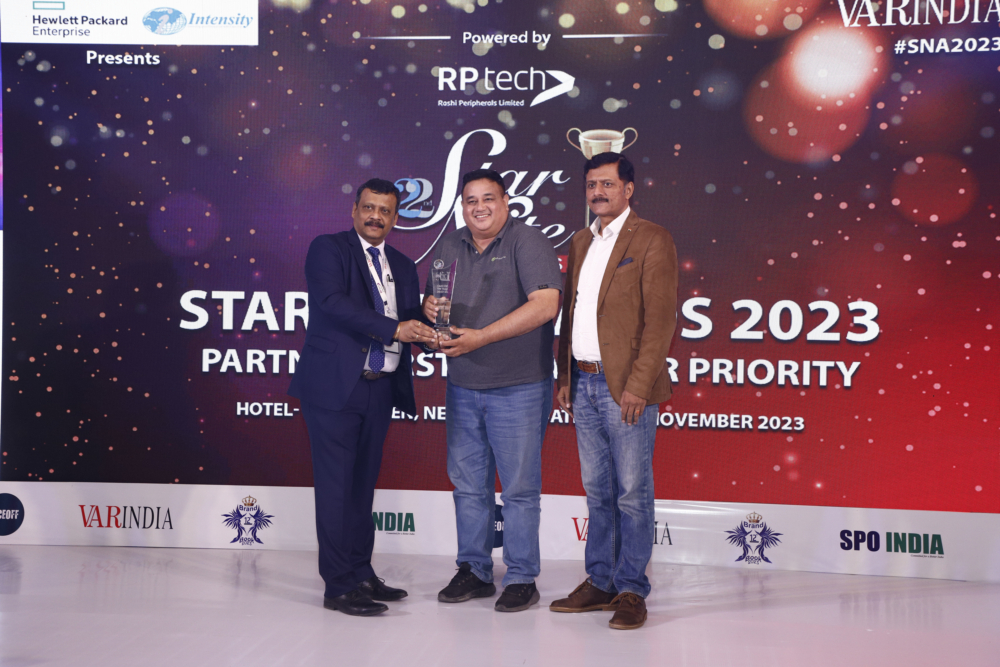 Representative receiving the CMO award on behalf of Rishi Prasad, Marketing Team Lead -South Asia- Seagate Technology