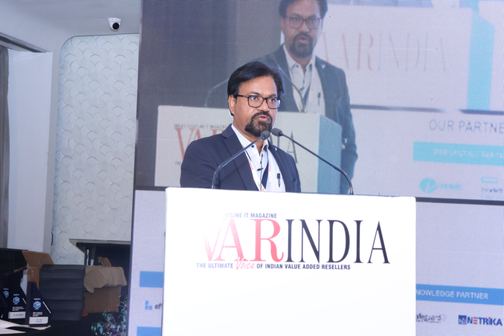 Presentation by Mr. Dinesh Kumar, sales Director- India & SAARC- SOTI