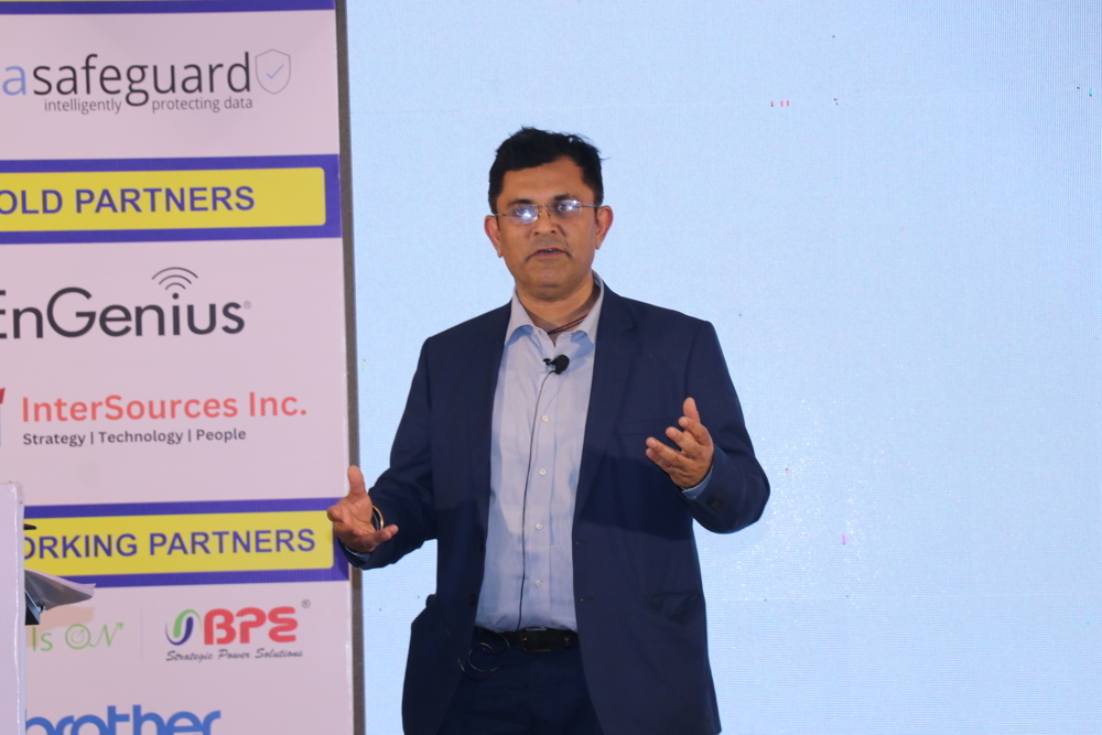 Presentation by Mohit Puri, Director Sales APJ -Datasafeguard.ai