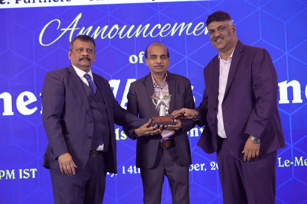 Eminent VARs of the Year 2025 Awards in the Category of - Best Sub Distributor : Miracle Tech Distributors Pvt. Ltd.