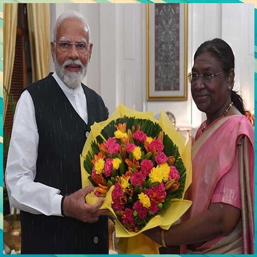 Modi discusses with President Murmu and asserts his right to lead the nation