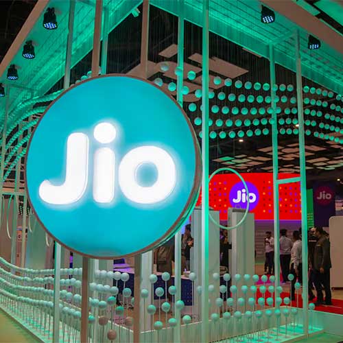 Jio consolidates its leadership position by acquiring the right to use spectrum in the 1800MHz band in 2 circles
