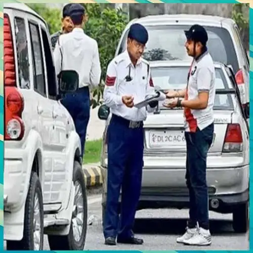 Report traffic violations and earn up to Rs 50,000 in Delhi