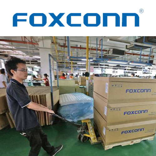Is Foxconn setting up a manufacturing hub in Maharashtra?