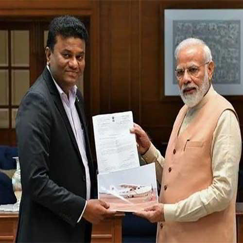 PM Modi meets Captain Amol Yadav for building a six-seater aircraft