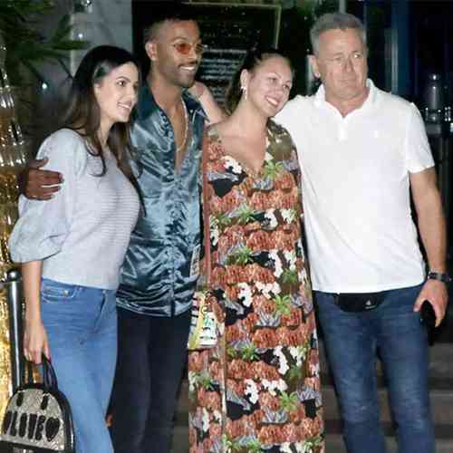 Hardik attends fiancée Natasa’s family for dinner in Mumbai